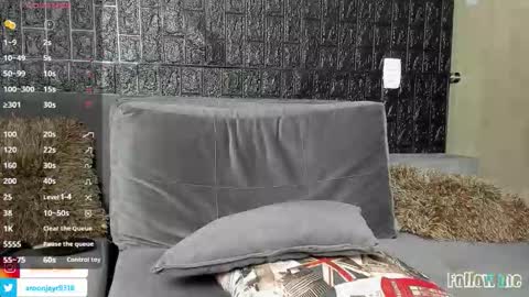 Snapshot of aaron_st chatting on October 20, 2:59 am Aaron online show from October 20, 2:59 am