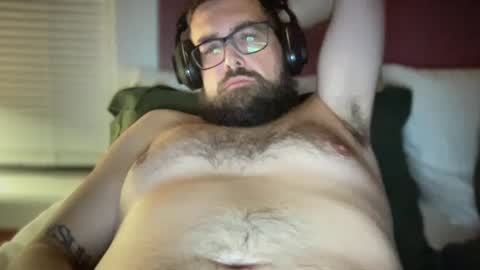 Snapshot of aaronandcat chatting on October 4, 10:09 am aaronandcat online show from October 4, 10:09 am