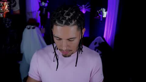 AARON  online show from October 26, 10:39 am