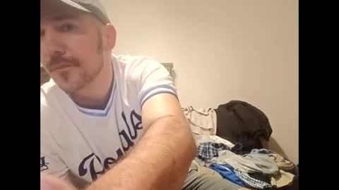 aaronshere888888 online show from April 25, 4:59 am