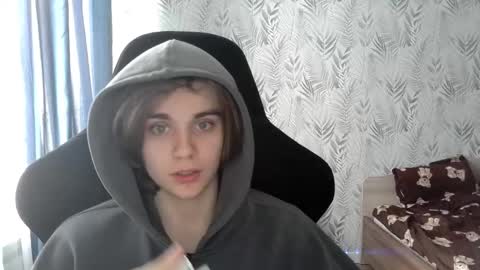 Snapshot of abbysal_blade chatting on March 9, 7:56 am abbysal_blade online show from March 9, 7:56 am