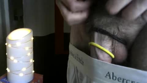 AbercrombieGuy22 online show from April 13, 3:51 am