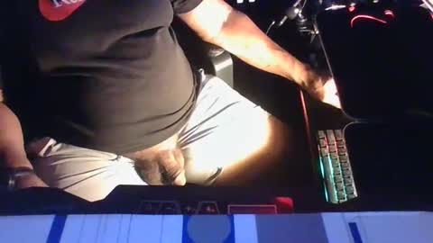 oldschooldick online show from April 12, 4:58 am