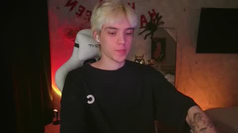 Nick online show from October 29, 4:10 pm