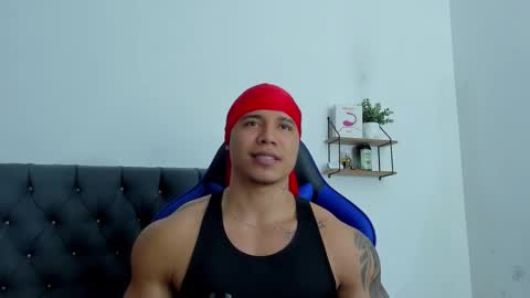 adam boss online show from November 10, 9:09 pm