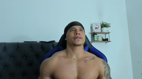 adam boss online show from April 9, 9:43 pm