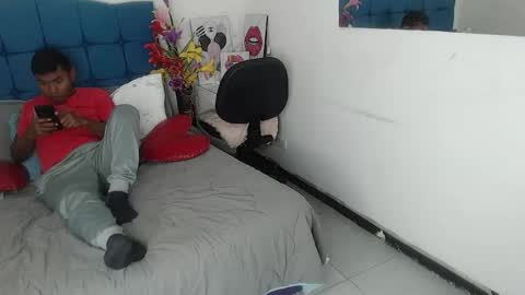 adam_morgan2 online show from November 28, 5:43 am