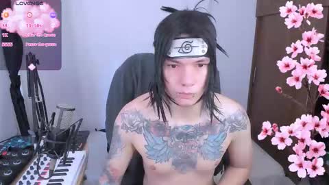  Adam online show from March 2, 3:19 pm