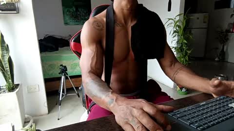 Adam Valencia online show from April 17, 3:47 pm