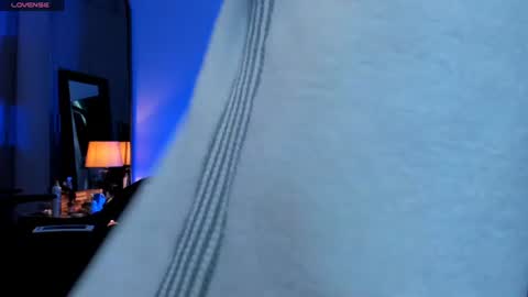 adambrocs1 online show from July 12, 7:05 pm