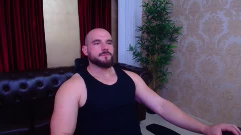 Snapshot of adamjameson chatting on September 30, 5:13 am AdamJameson online show from September 30, 5:13 am