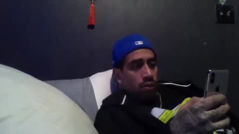 addictedtobustnloads1 online show from March 18, 11:35 am