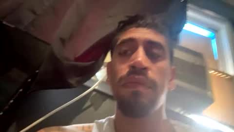 addictedtobustnloads1 online show from April 16, 7:47 pm