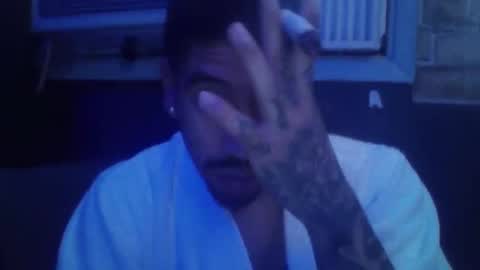 addictedtobustnloads1 online show from April 13, 11:44 am