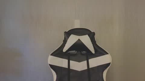 Ades online show from October 26, 12:40 pm