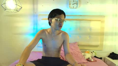 adrian_aa_21 online show from April 18, 6:15 am