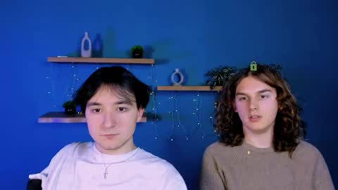 adrian_hart online show from December 14, 10:00 am