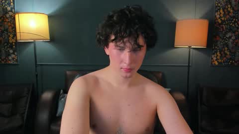 adrianoaubert online show from March 4, 10:22 am