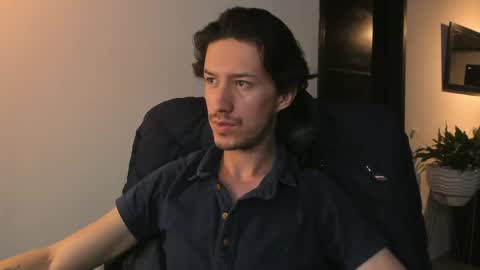 Adrian Williams online show from March 30, 9:05 pm