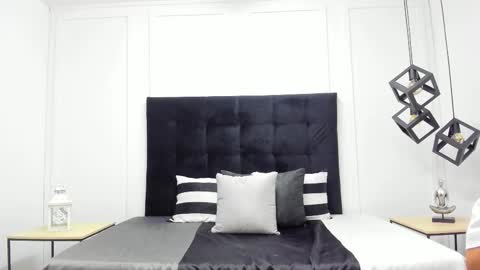 Adrein Roche online show from October 24, 12:24 am