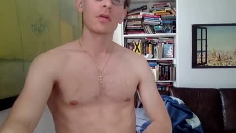 aesthetic form online show from February 24, 3:46 pm