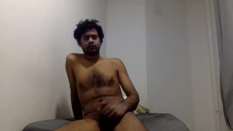 aggaggs online show from January 5, 5:27 pm