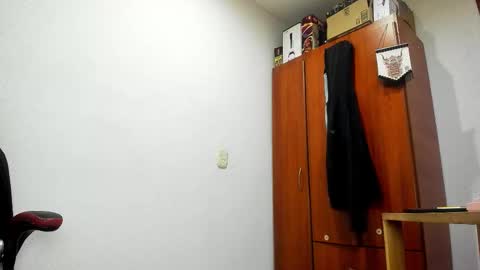 Agustin online show from September 20, 6:30 pm