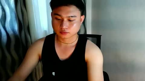 aidenalaric398 online show from April 7, 6:46 am