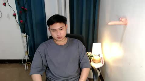 aidenalaric398 online show from April 11, 12:31 pm