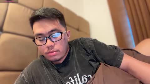 Dave online show from April 8, 11:35 pm