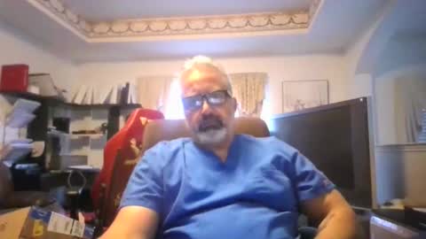 aladdin31673 online show from February 12, 11:44 pm