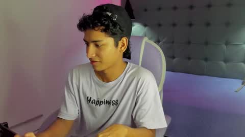 Snapshot of alamgrey_ chatting on October 11, 8:57 pm Alam online show from October 11, 8:57 pm