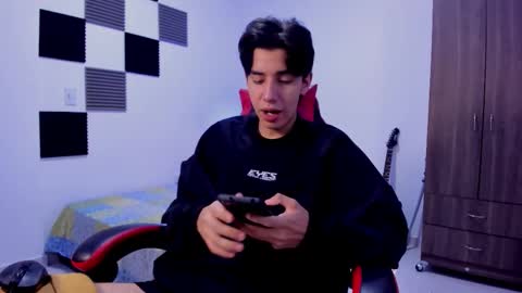 Snapshot of alan_boy01 chatting on September 20, 12:16 pm Alan Boy online show from September 20, 12:16 pm