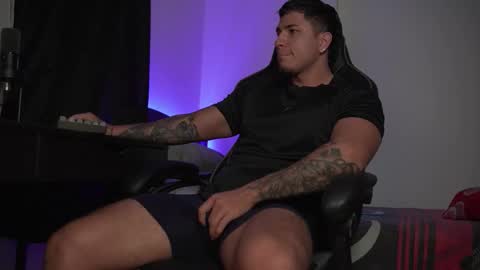 Alan online show from November 2, 6:28 am