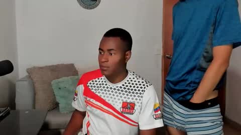 Alan and Criss - WE JUST FRIENDS WITH BENEFITS BOTH VERS online show from February 6, 9:23 pm