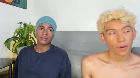 Alan and Criss - WE JUST FRIENDS WITH BENEFITS BOTH VERS online show from December 6, 9:46 pm