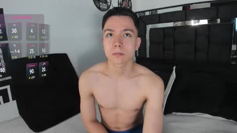 alanblack1 online show from November 7, 10:35 pm