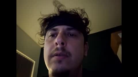 alannovak8 online show from April 23, 9:39 pm