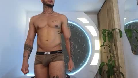 alan online show from February 5, 12:01 pm