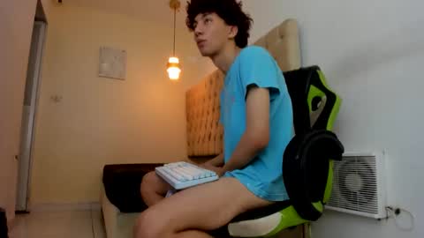 alantrickz365 online show from March 3, 2:41 am