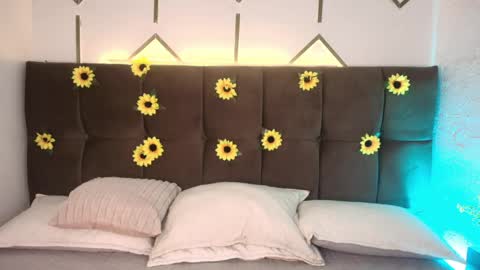 ale_aurarashi online show from April 14, 11:10 am