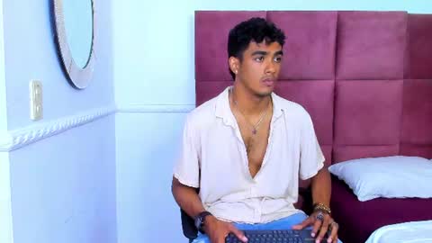 Alejandro williams online show from July 16, 7:32 pm