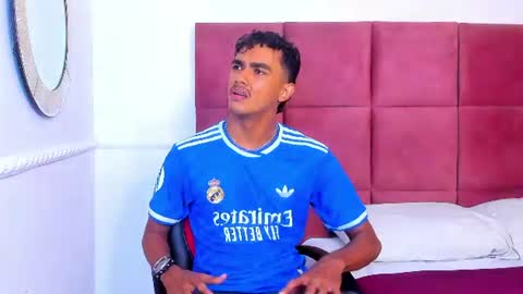Alejandro williams online show from July 6, 7:38 pm