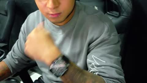 Alejo online show from October 2, 5:55 am