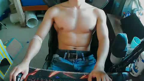 Snapshot of alessandro_fantasia chatting on October 30, 12:02 am alessandro_fantasia online show from October 30, 12:02 am