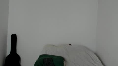 Alessandro online show from June 2, 8:10 pm