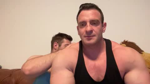 Alessandrobuilder online show from March 7, 11:05 pm