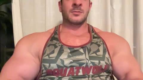 Alessandrobuilder online show from September 10, 9:02 pm