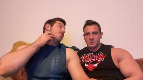 Alessandrobuilder online show from January 4, 12:05 am