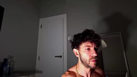 Alessandro online show from December 2, 7:55 am